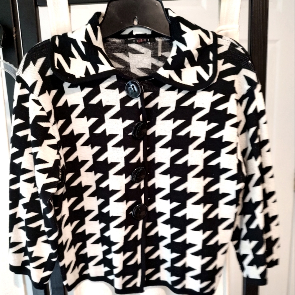 Cyrus PS Cropped oversized hounds tooth cardigan.